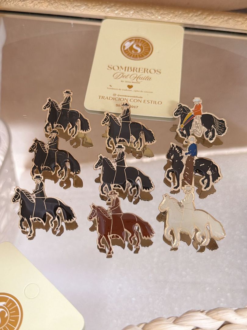 PIN CABALLO JINETE 