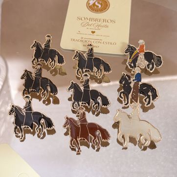 Imagen del producto PIN CABALLO JINETE 