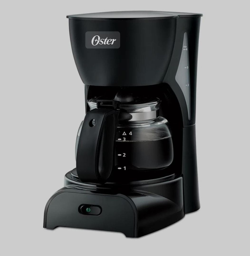 CAFETERA 4 TAZAS NEGRA OSTER 