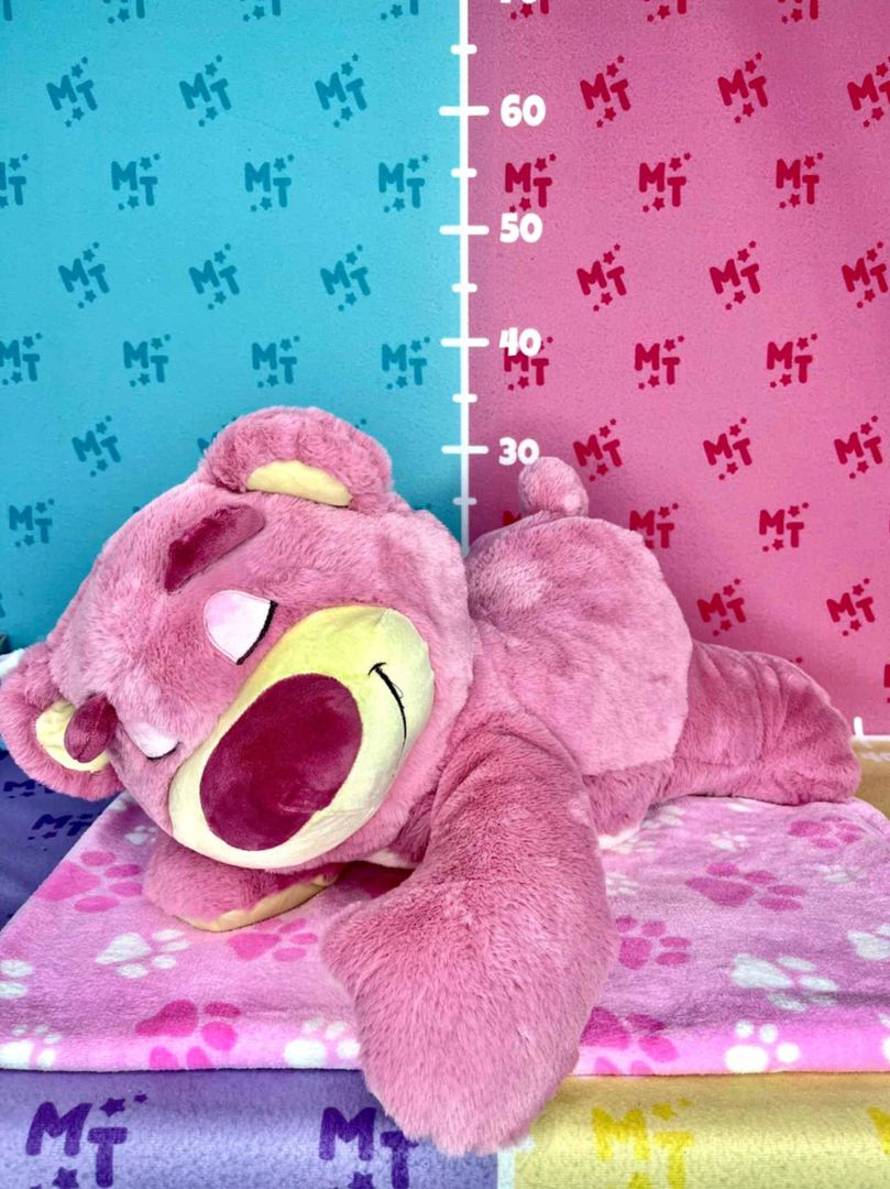 Cobija Lotso acostado -50