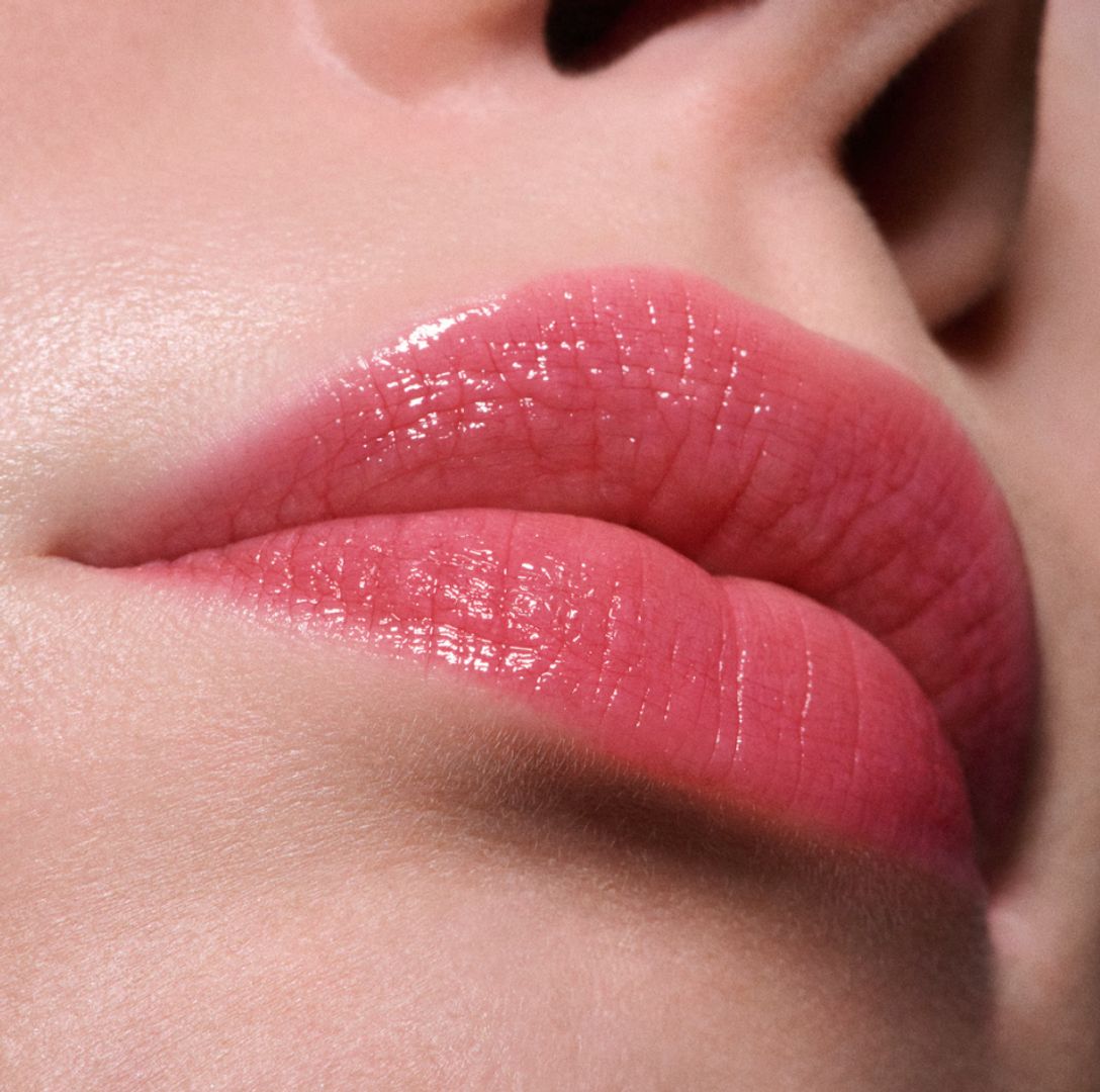 MAC GLOWPLAY TENDERTALK LIP BALM