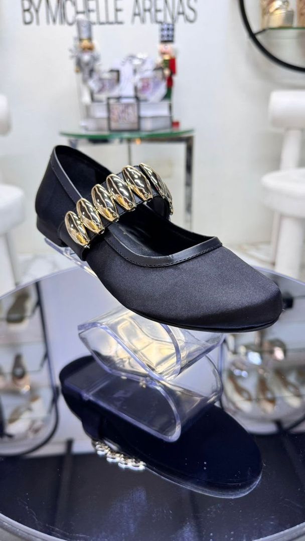 ZAPATILLA DE SEDA CON TACHES