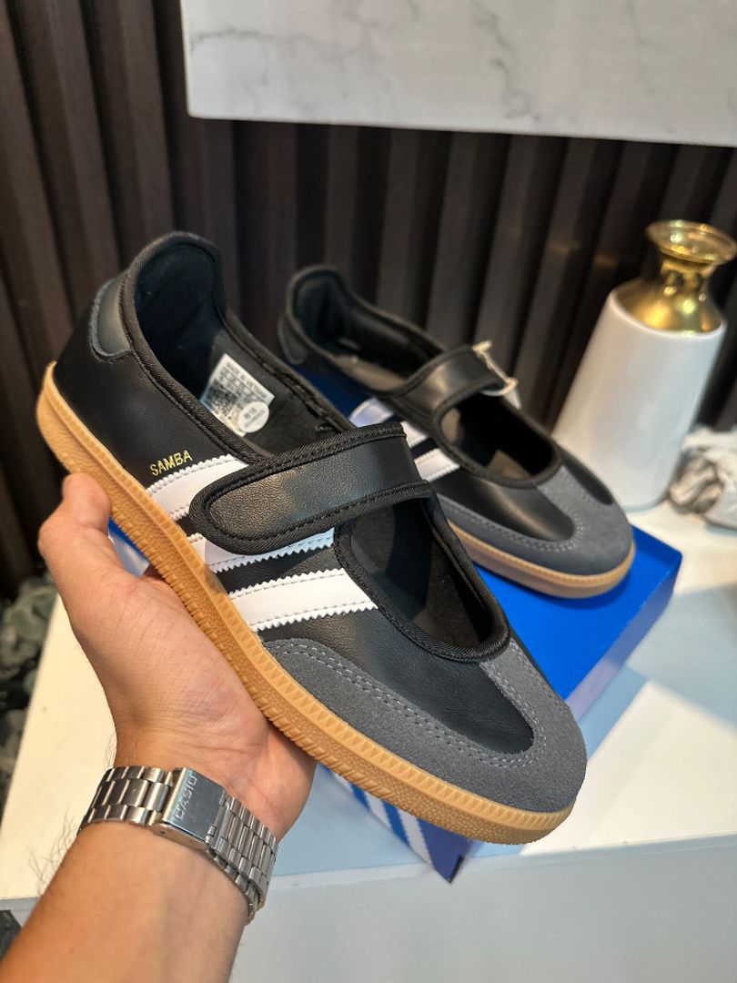 Samba Jane black 