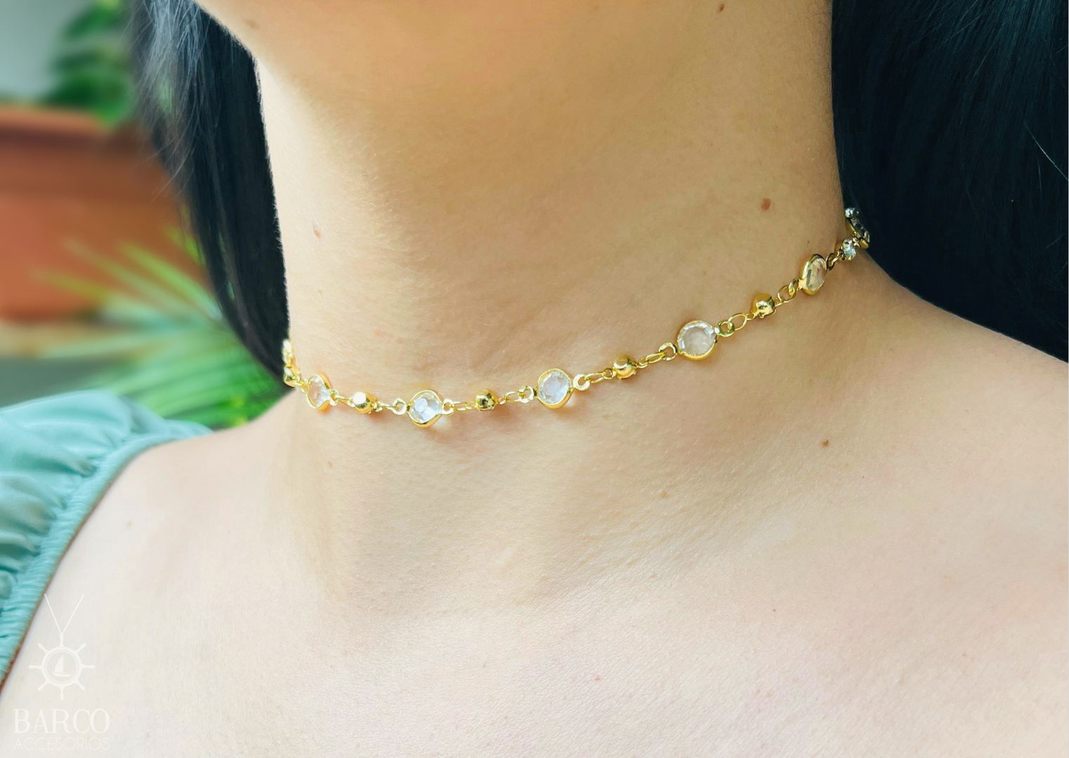 Choker glam clasico