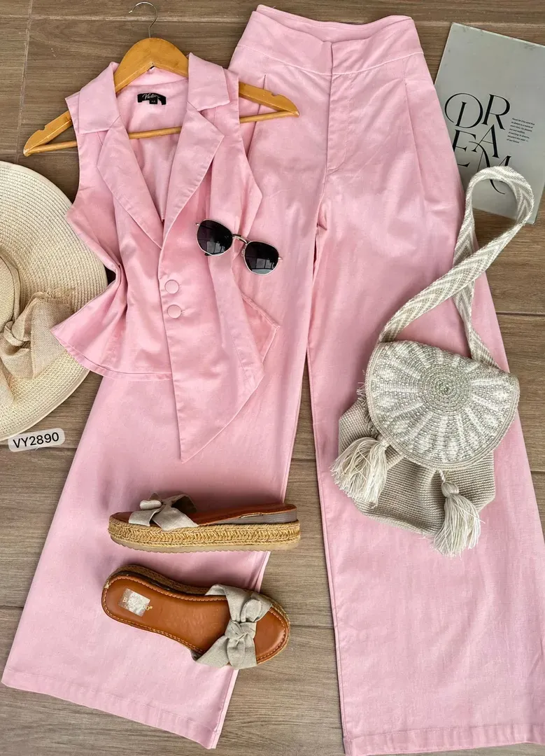 Conjunto asimétrico + pantalón  