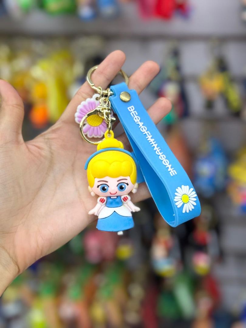 000 CENICIENTA