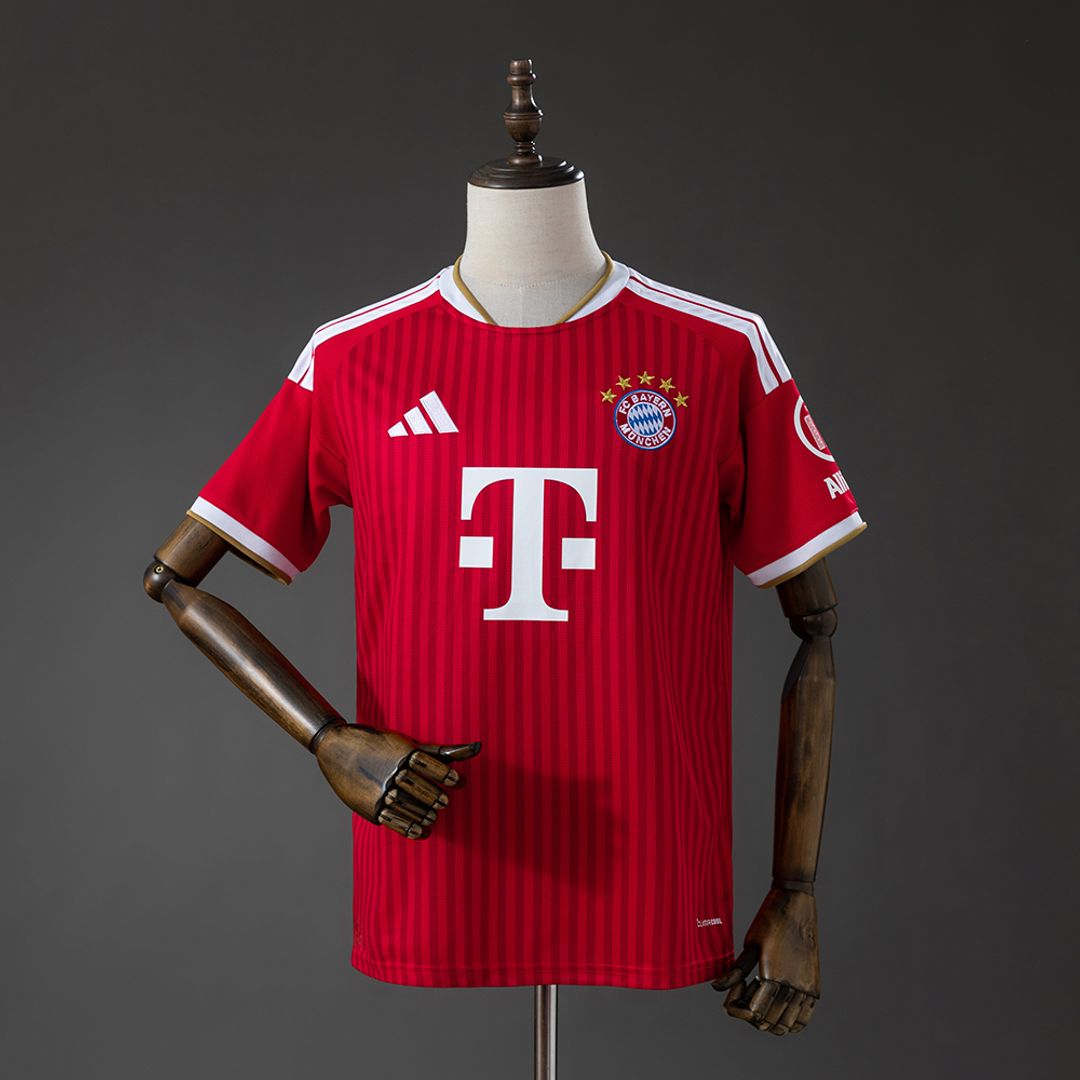 Bayern Munich 2026-27 Manga Corta Fan