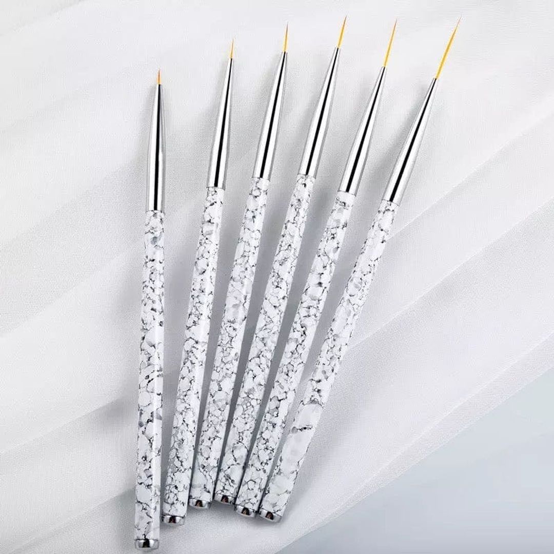 PINCEL PARA UÑAS FAJ2410-632
