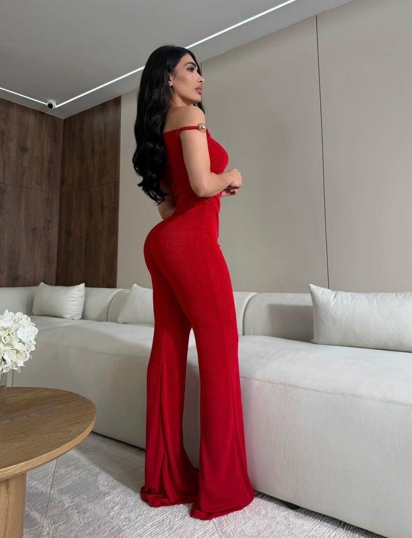 SET ARIANA 