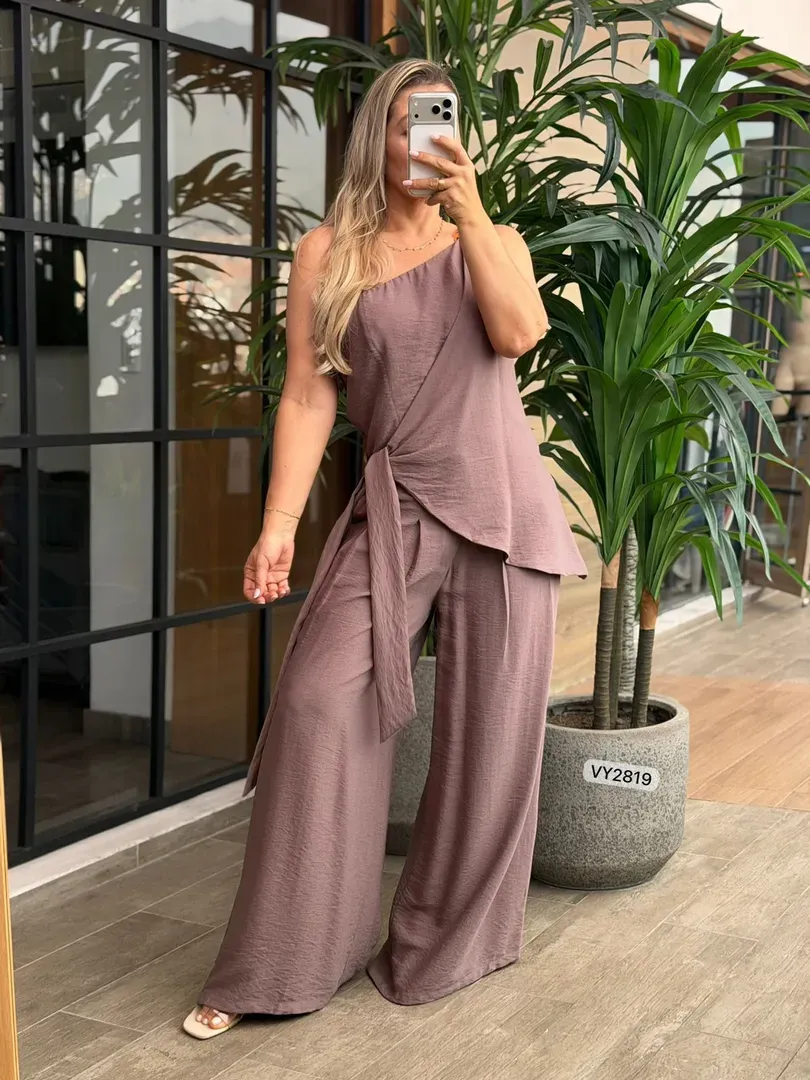 Conjunto chaleco + pantalón