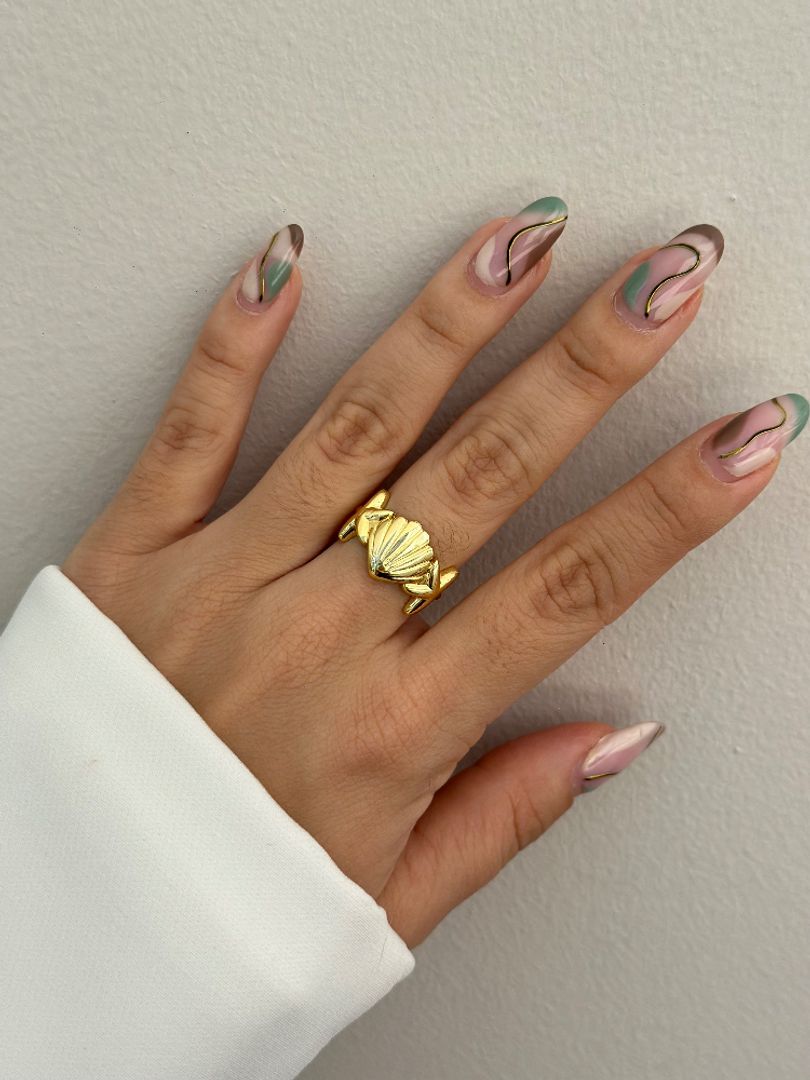 Anillo conchas estrellas 