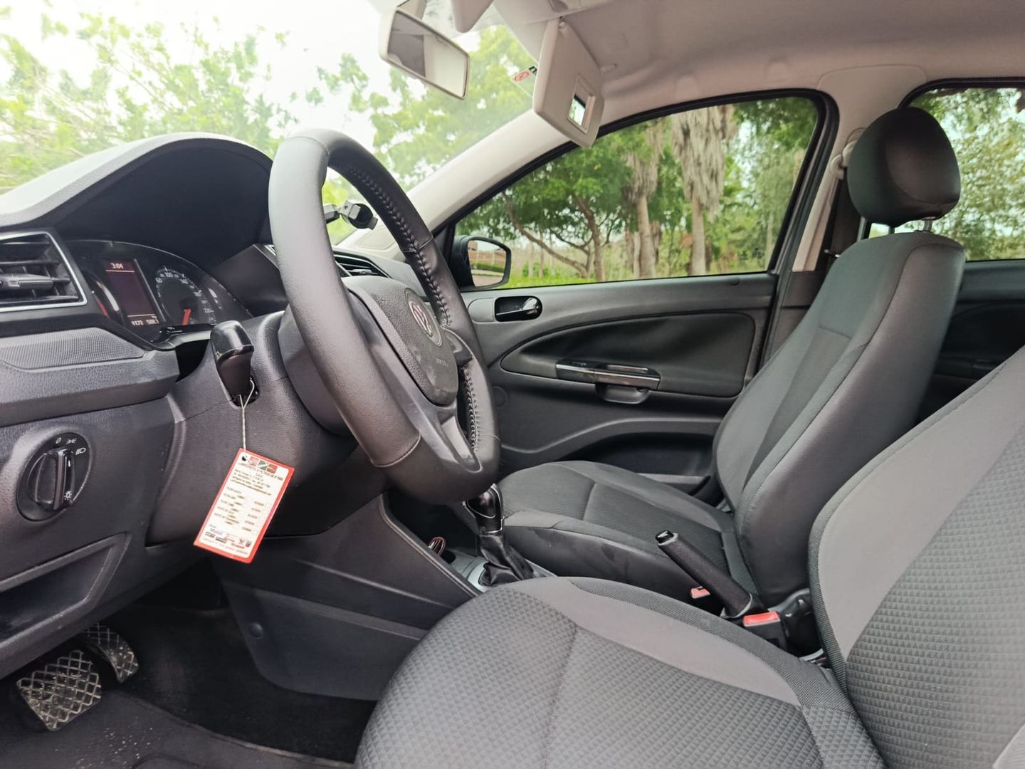 VOLKWAGEN VOYAGE AUT 2020