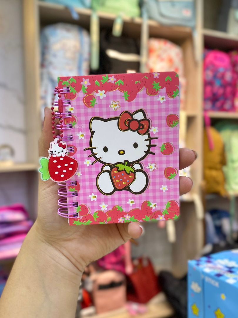 AGENDA SANRIO LLAVERO 