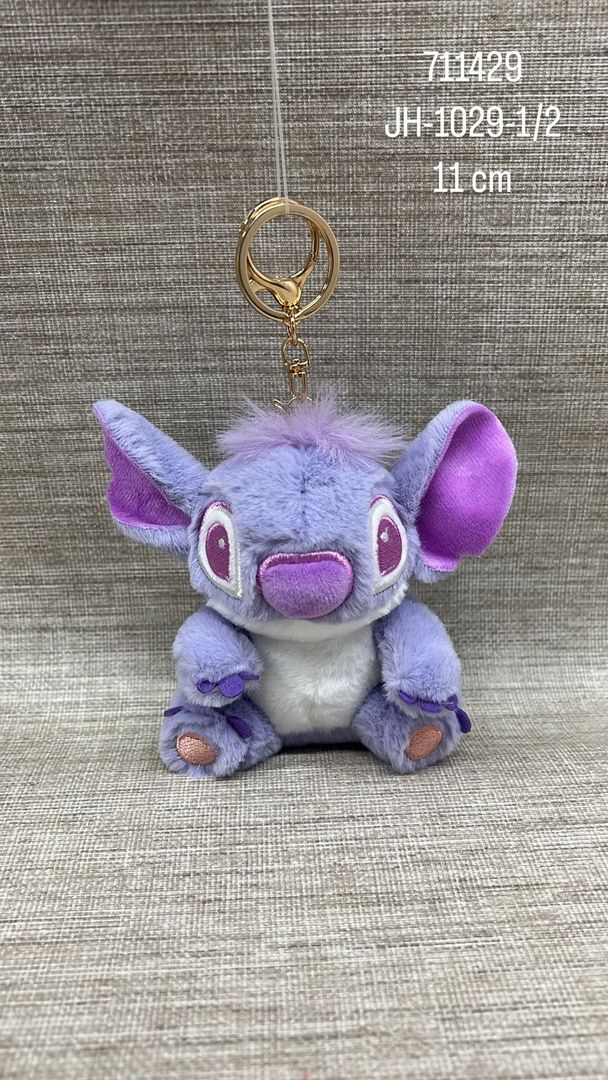 LLAVERO ANGELA  11 CM 