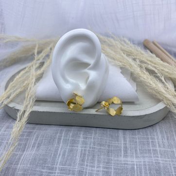Imagen del producto Topo corazones, bronce con baño de oro 