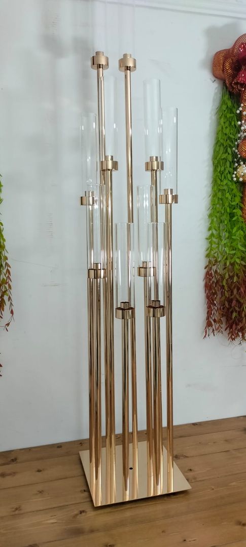 PILARES DORADOS CON 10 BRISEROS DE VIDRIO