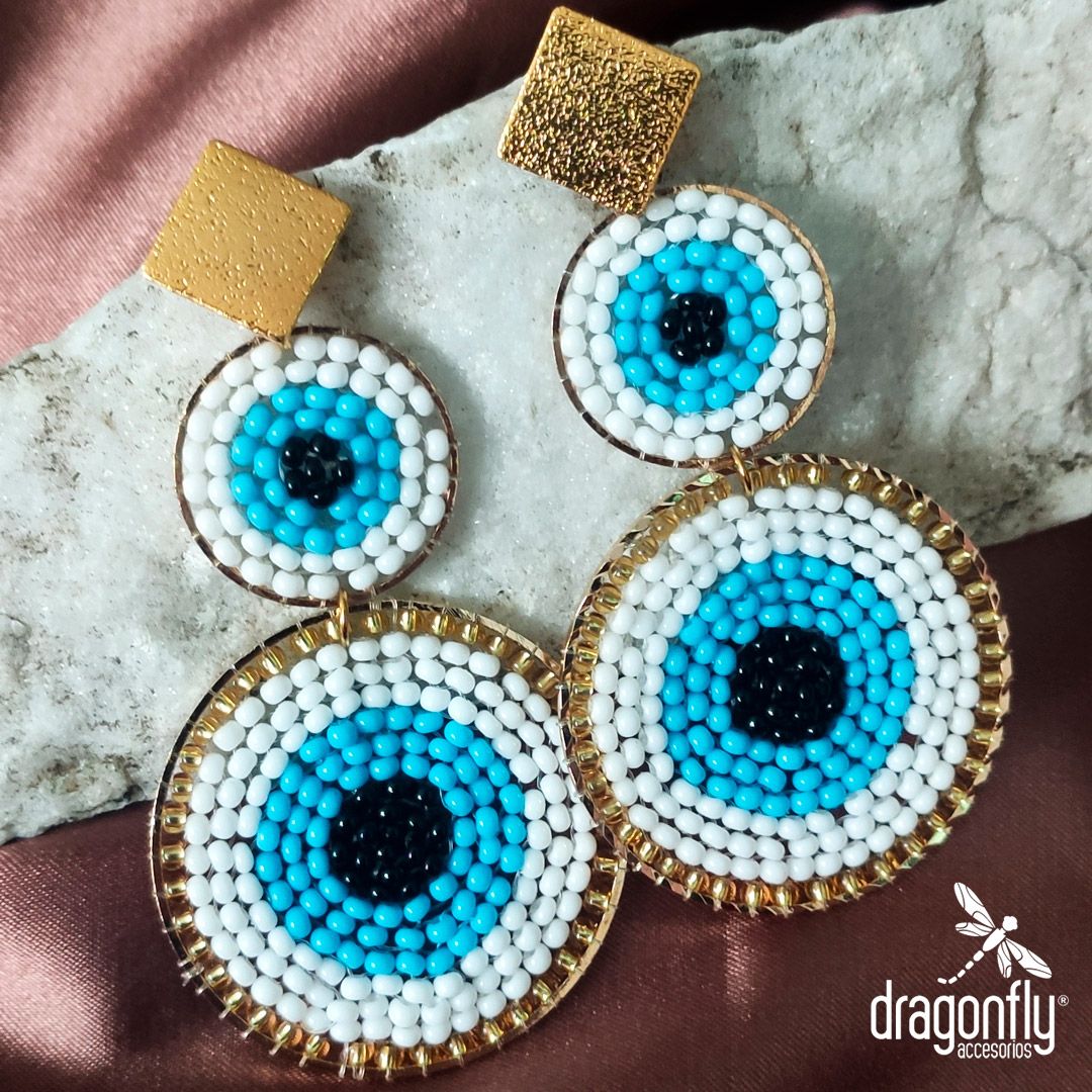 arete ojo turco doble tejido a mano en mostacilla 