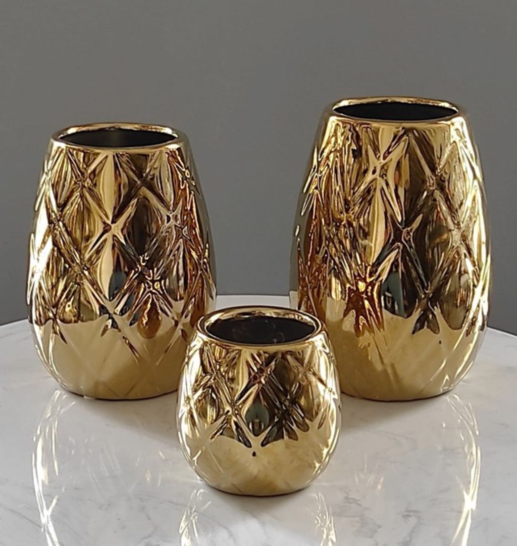 Juego de floreros de cerámica dorados