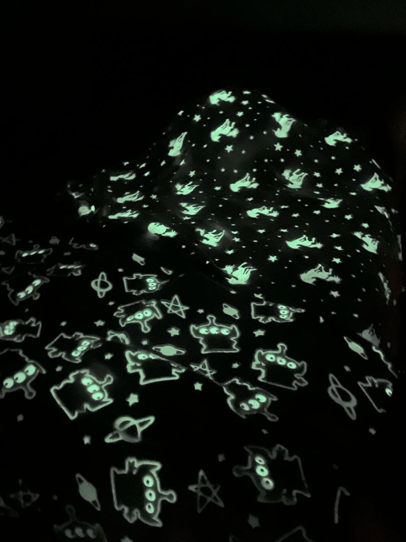 MANTA QUE SE ILUMINA EN LA OSCURIDAD