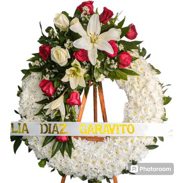 Imagen del producto Corona fúnebre lirio y rosas.
