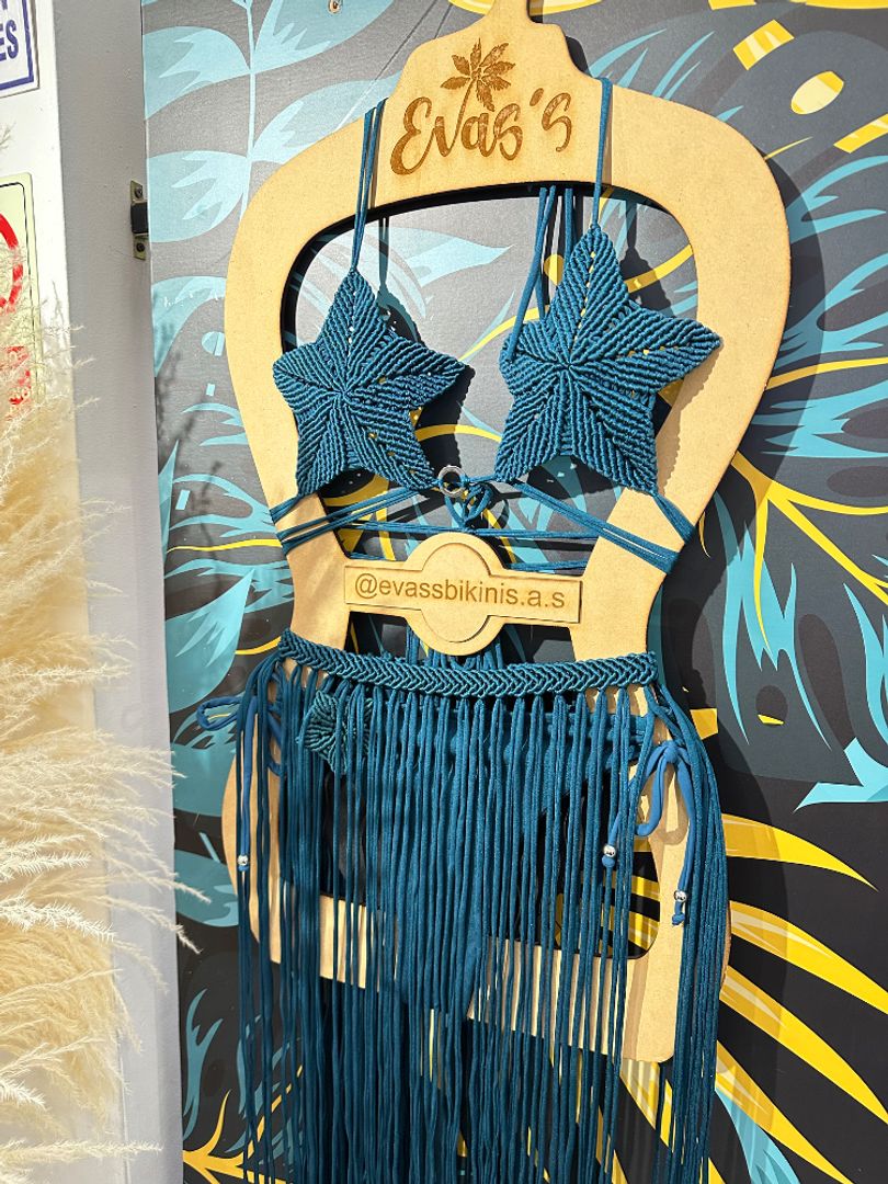 Bikini Selene petróleo 