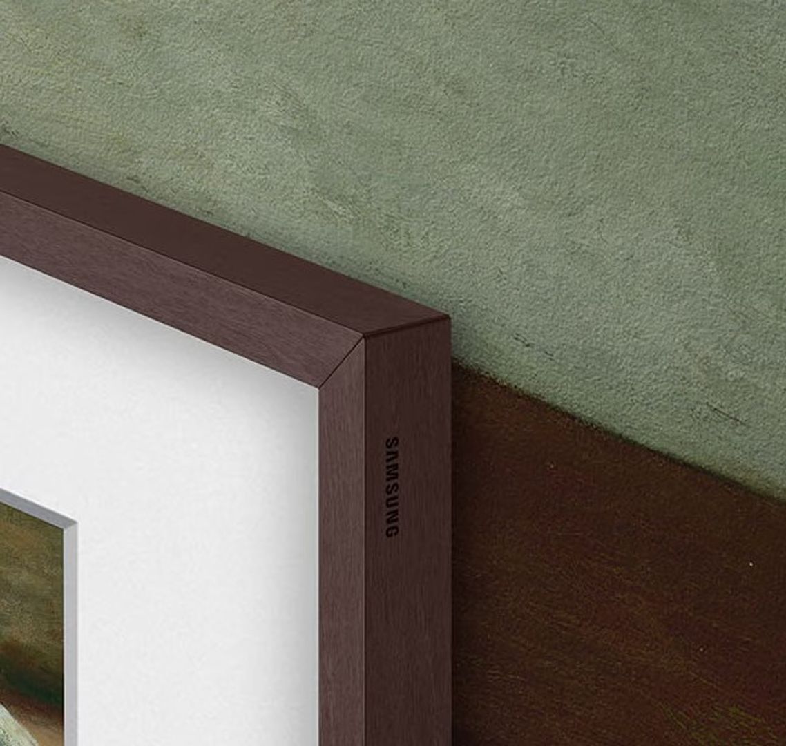 TV SAMSUNG 55" 4K-UHD QLED CON MARCO CAOBA