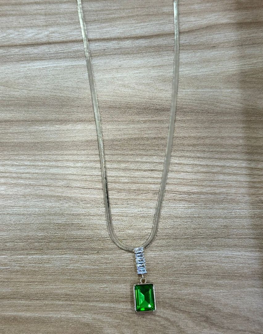 000 COLLAR EN ACERO