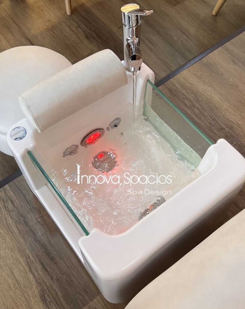 PEDÍ SPA LUXURY (No incluye grifería)
