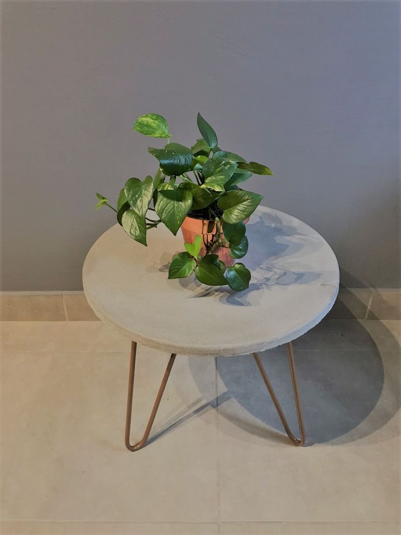 Mesa elemental en concreto