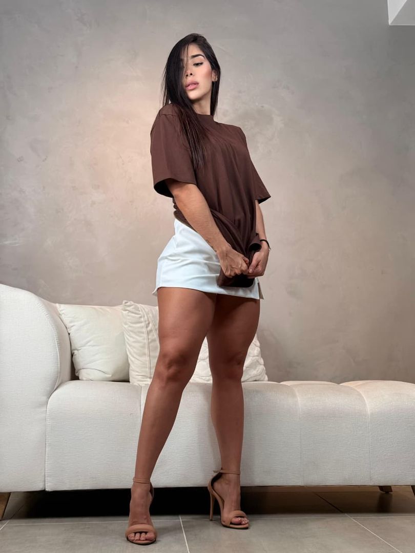 BLUSA CIERRE POSTERIOR