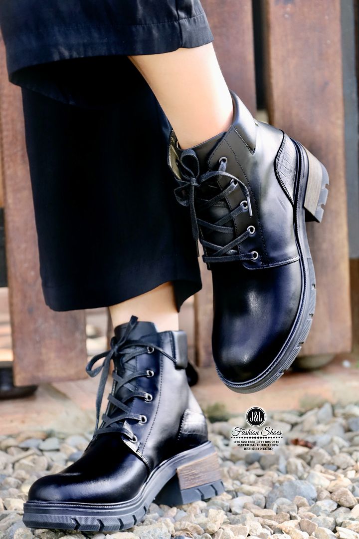 BOTAS Y BOTIN