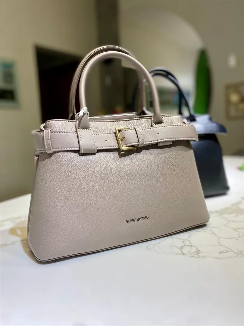 CARTERA DAVID JONES CON HEBILLA