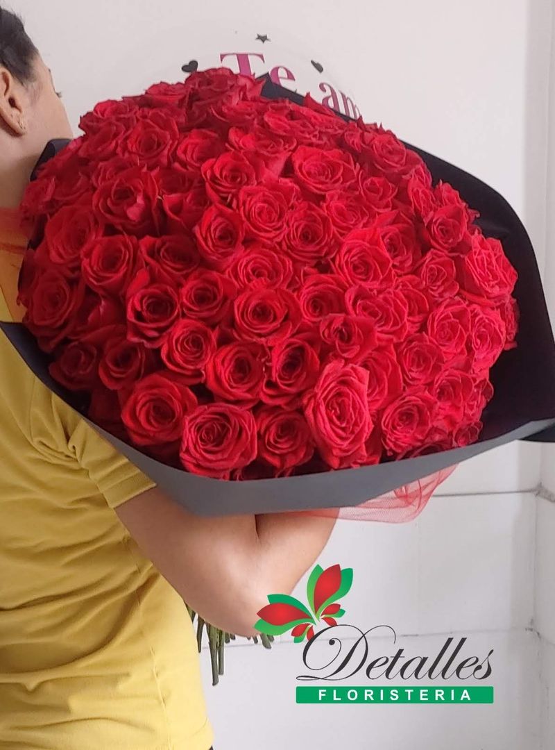  buquet grande 100 rosas