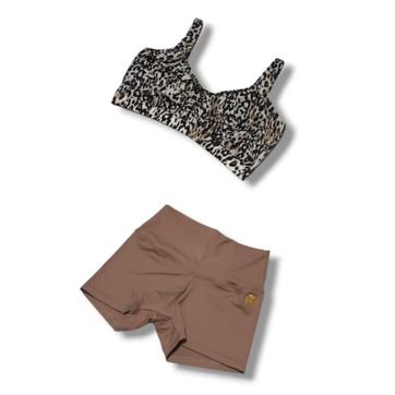 Imagen del producto Conjunto top + short tiro alto