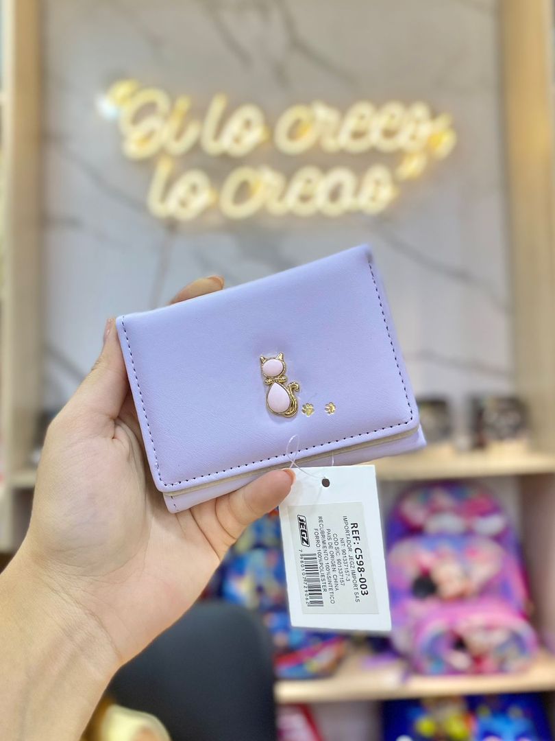 BILLETERA SINTÉTICA GATO Y FLOR