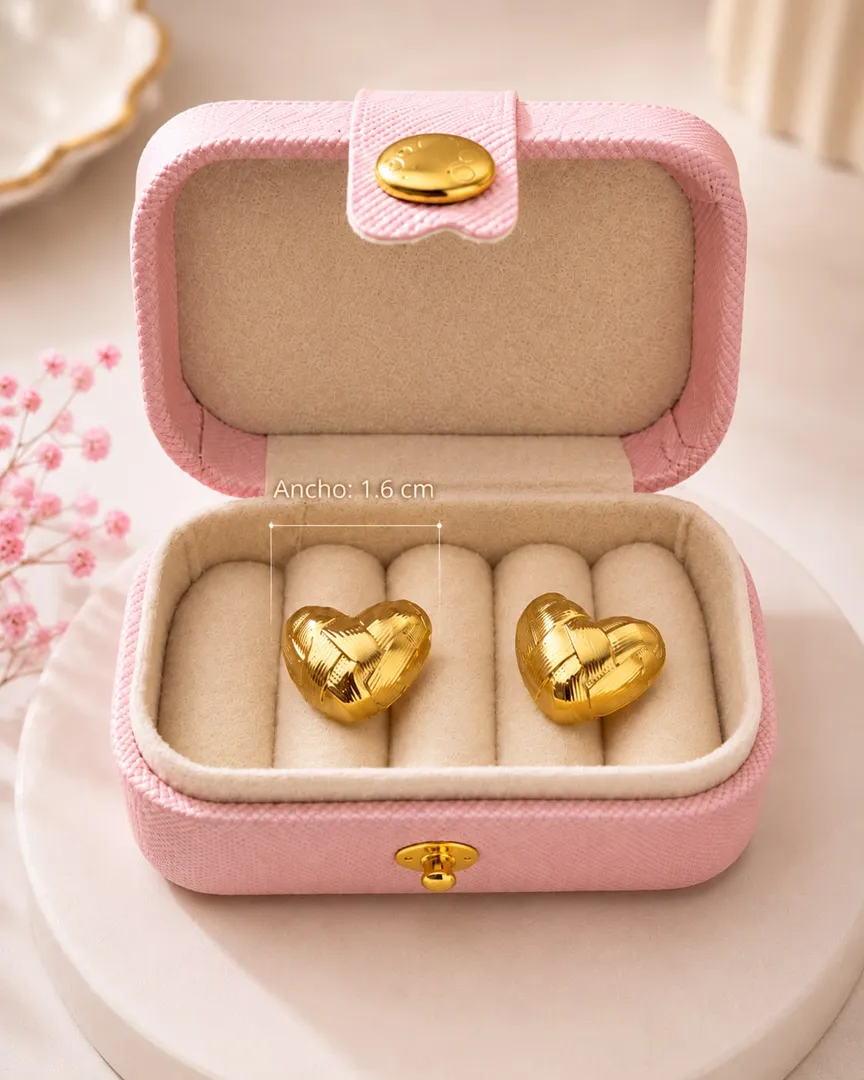Aretes Corazón Trenzado