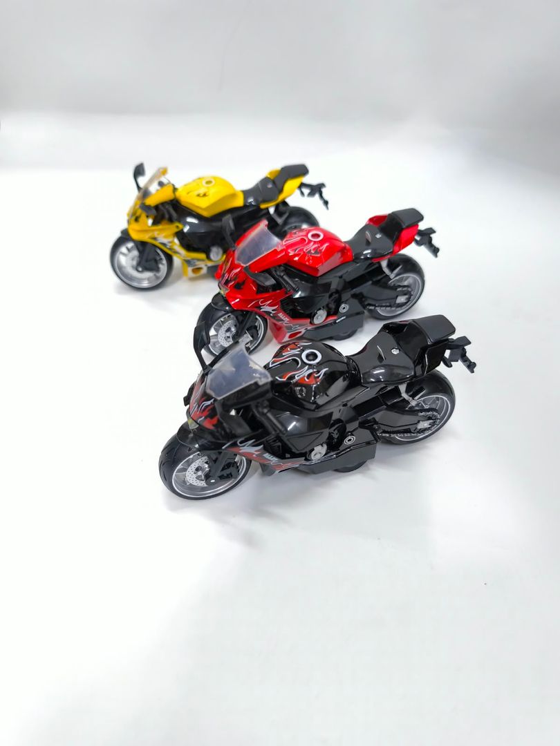 MOTO METALICA AT-066