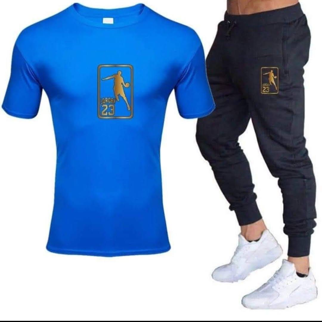 SET DE JOGGUER + CAMISETA HOMBRE