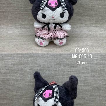 Imagen del producto KUROMI CON VESTIDO ROSA 25 CM