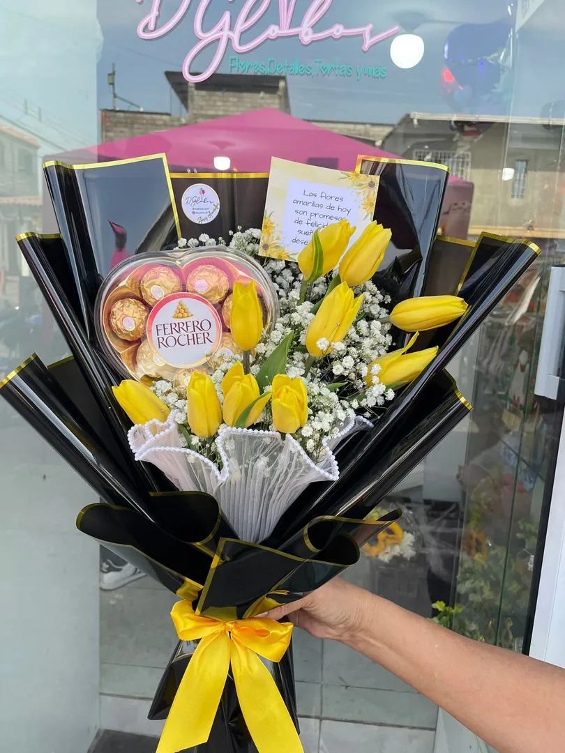 Ramo 10 tulipanes 