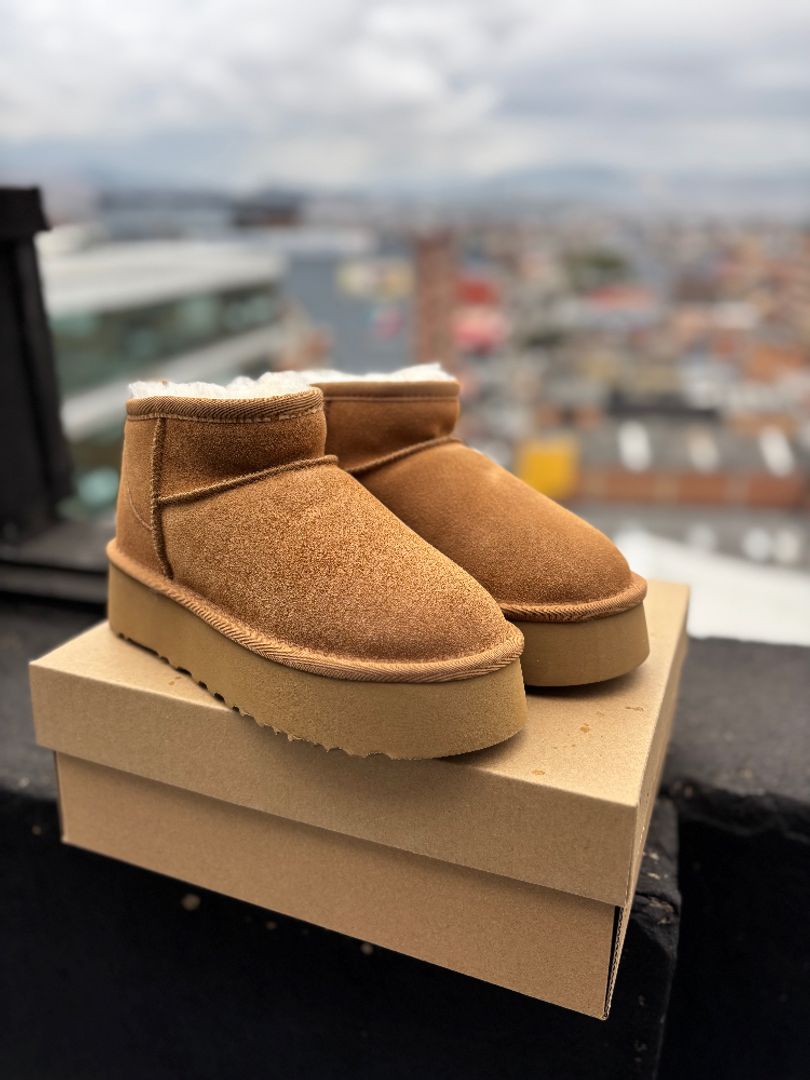 BOTA RÍO TIPO UGG