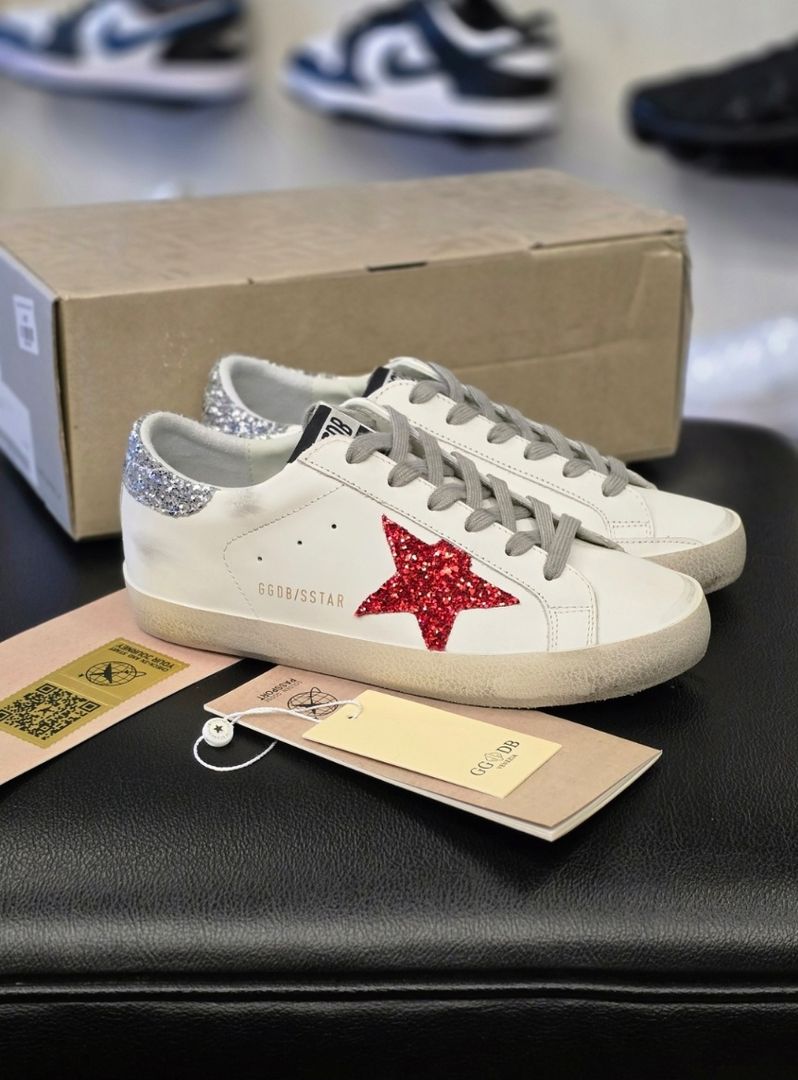 Golden Gosse Star Red