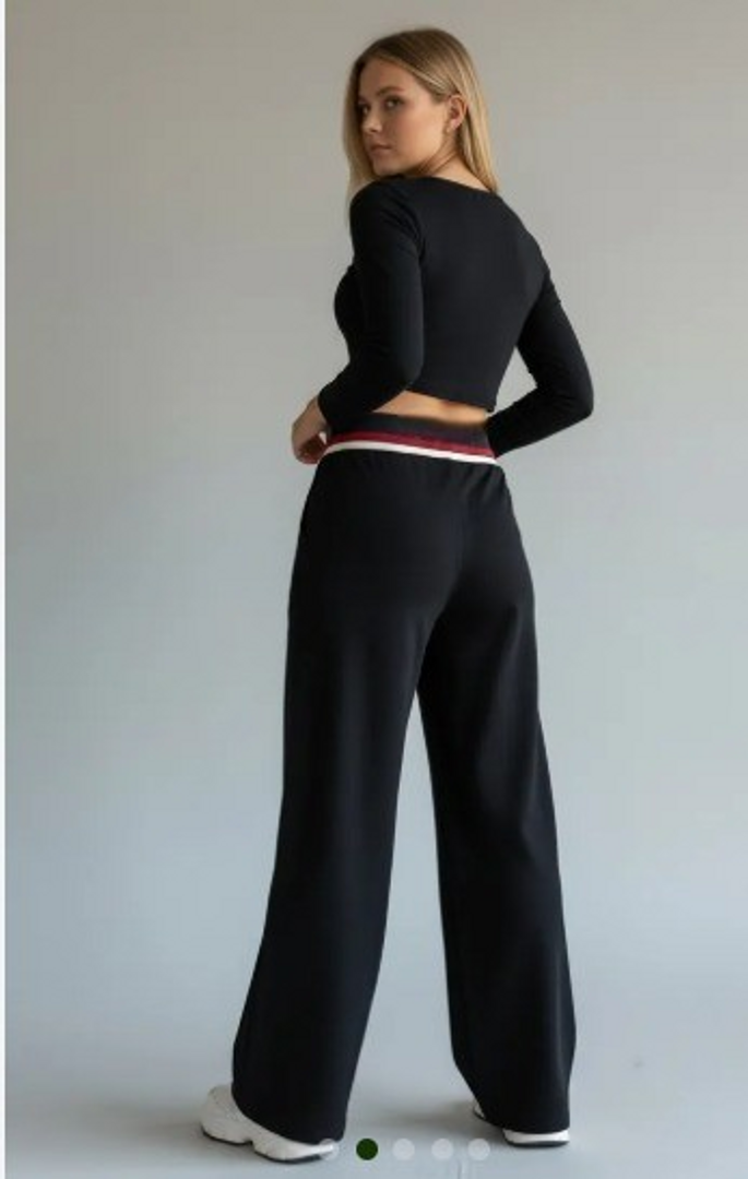 Pantalón tipo sudadera