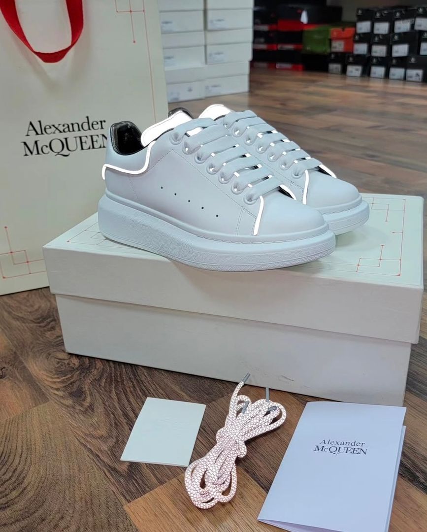 Alexander Mqueen reflectivo White
