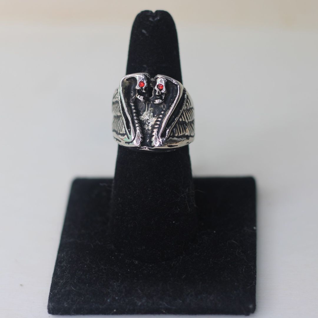 ANILLO COBRA CALAVERA