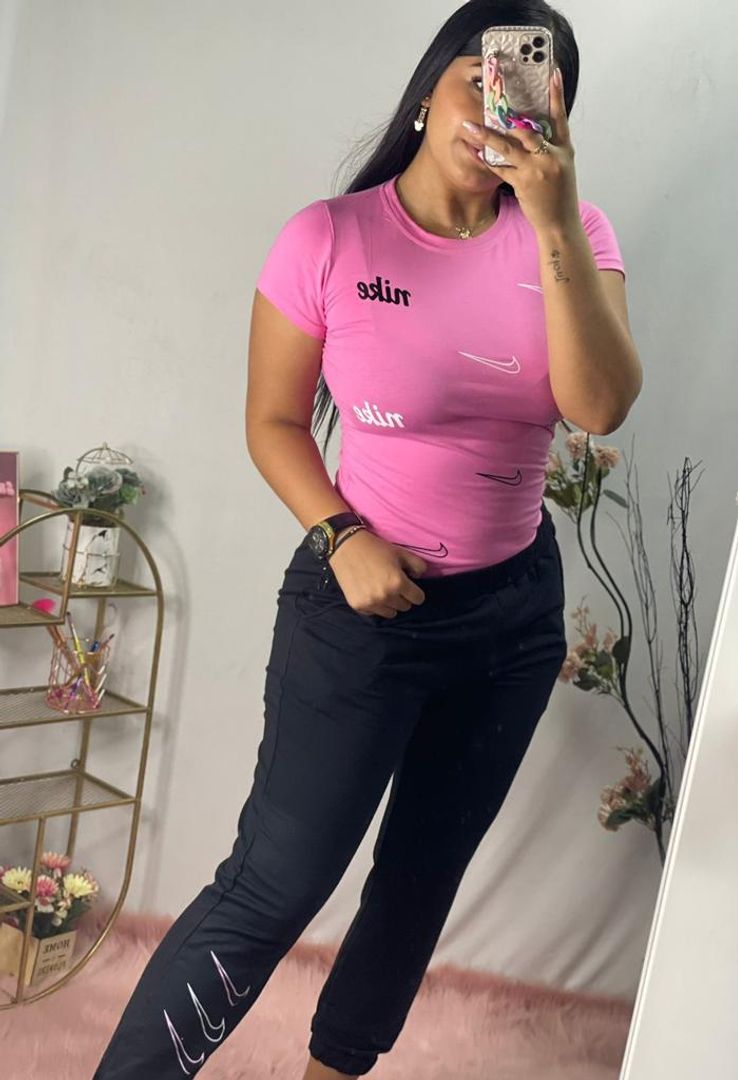 SET DE JOGUER + CAMISETA ESTAMPADA