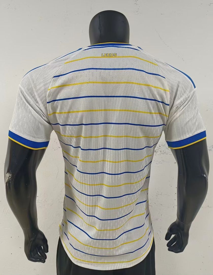 Leeds United 2026-27 Manga Corta Player