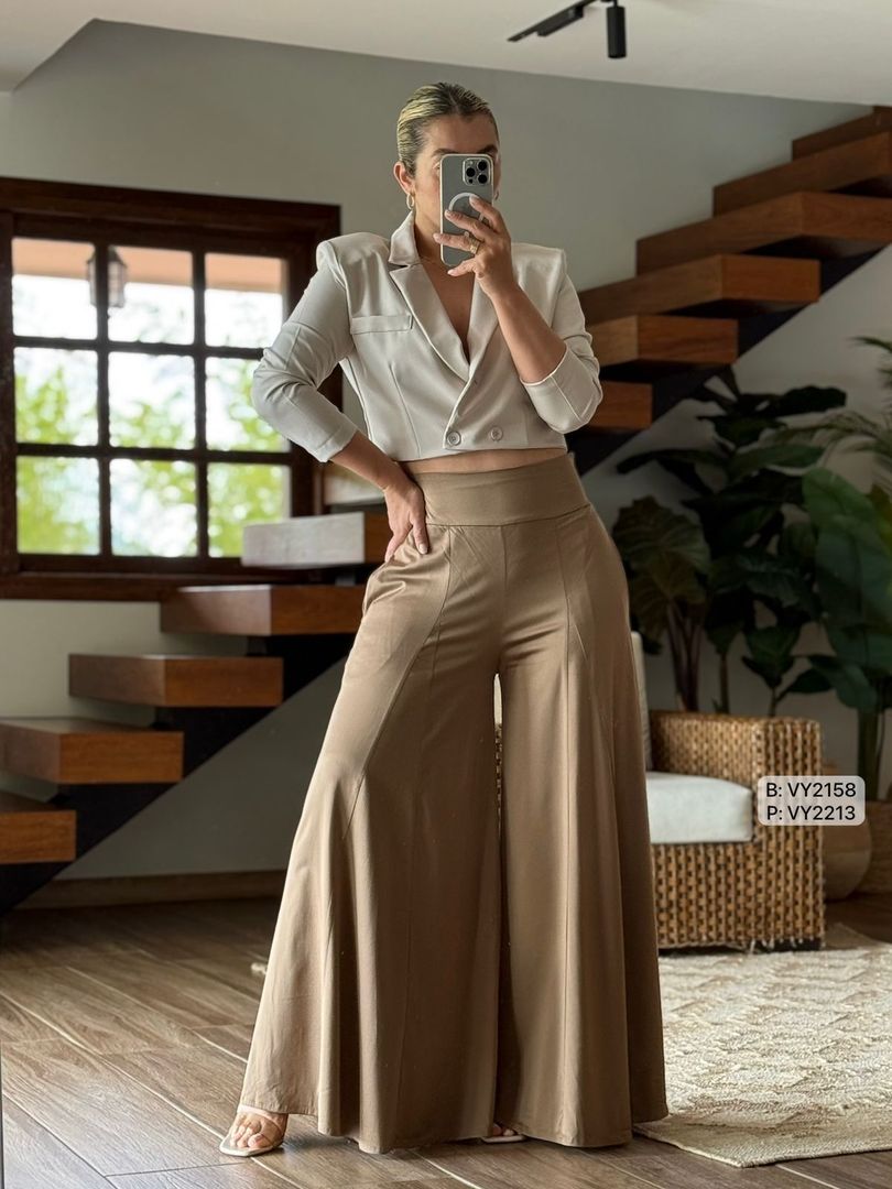 FALDA PANTALON BASICO VY2213