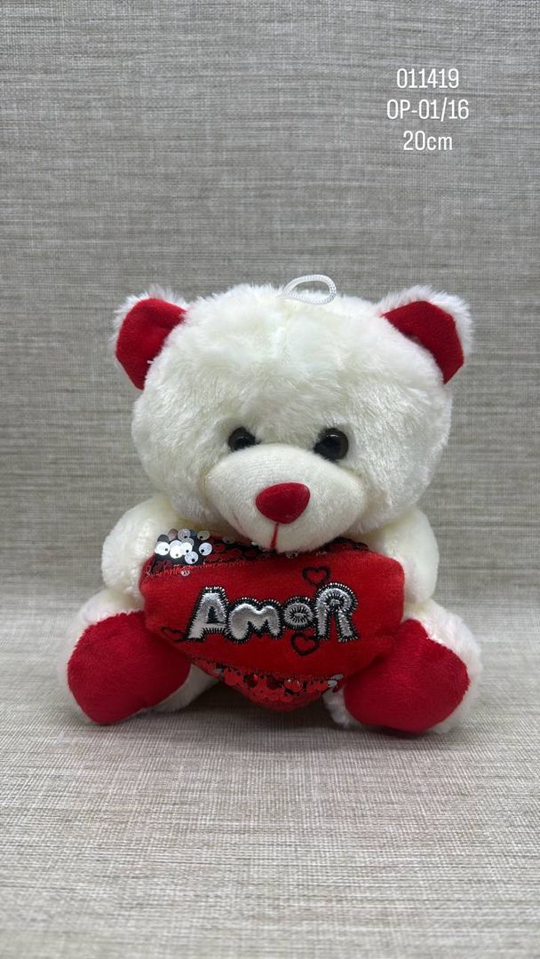 OSO CON CORAZON SURTIDO ROJO Y FUCSIA 20 CM
