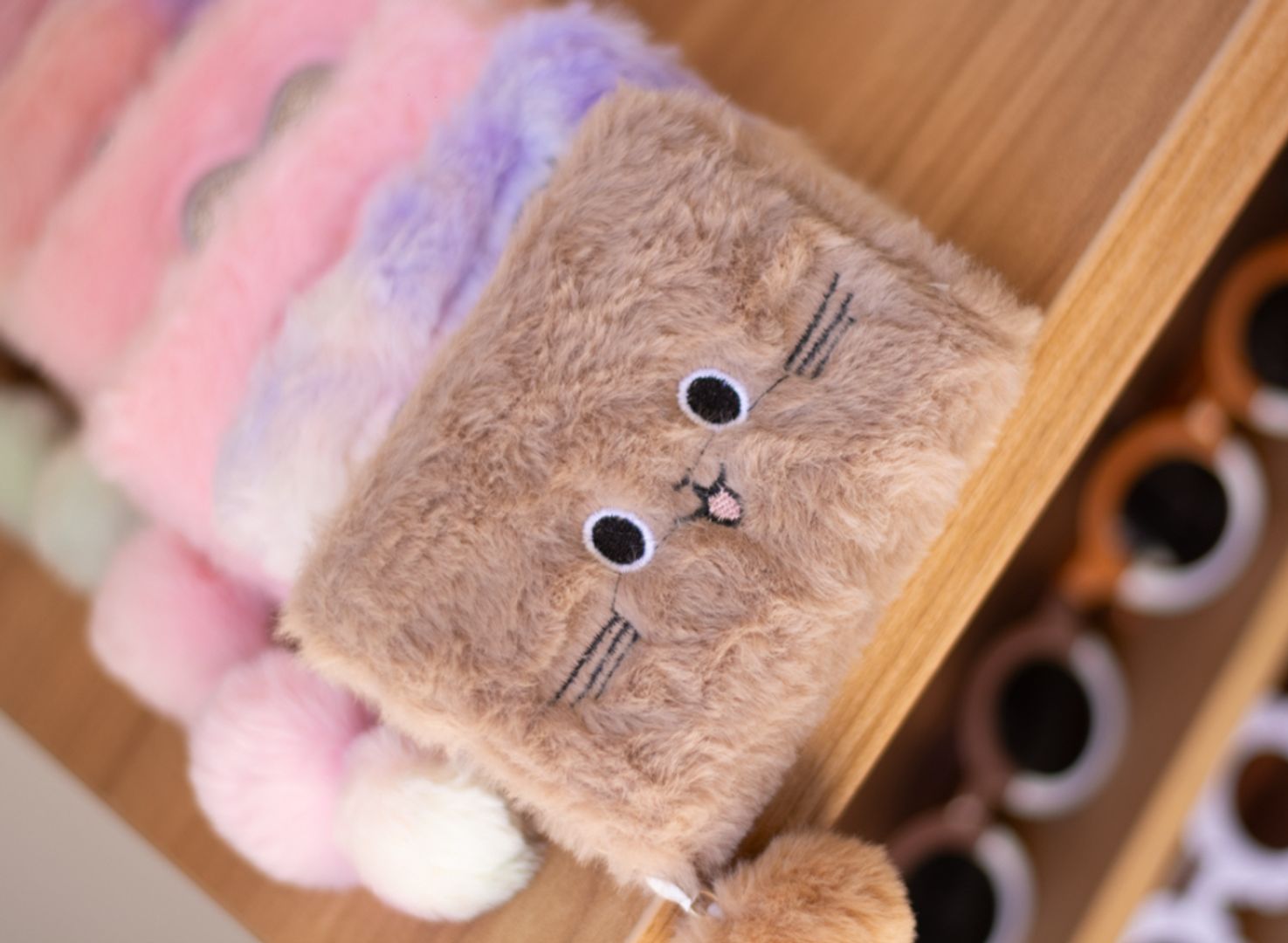 BILLETERA PELUDA PEQUEÑA 